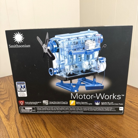 NIB Smithsonian Motor Works Stem 4-Cylinder Engine‎ Model Battery Operated - Picture 1 of 9